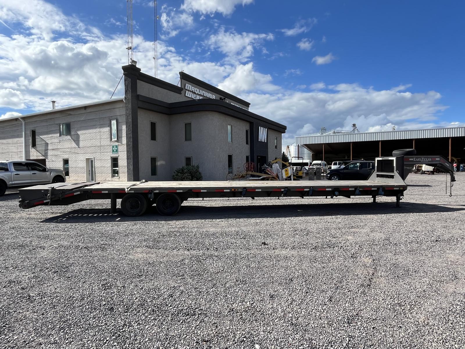 ./imagenes/INVOICE/2019/17863/PLATAFORMA EAST TEXAS TRAILERS (13).JPG